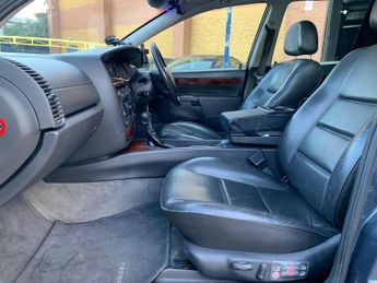 Vauxhall Omega 3.2i V6 24V Elite 5dr