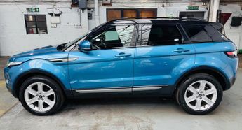 Land Rover Range Rover Evoque 2.2 SD4 Pure Auto 4WD Euro 5 5dr