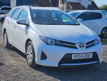 Toyota Auris 1.33 Dual VVT-i Active Touring Sports Euro 5 (s/s) 5dr
