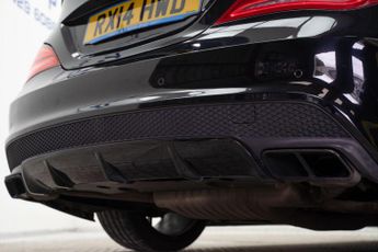 Mercedes-Benz CLA 2.0 CLA45 AMG Coupe 7G-DCT 4MATIC Euro 6 (s/s) 4dr