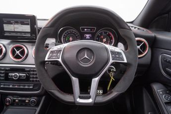 Mercedes-Benz CLA 2.0 CLA45 AMG Coupe 7G-DCT 4MATIC Euro 6 (s/s) 4dr