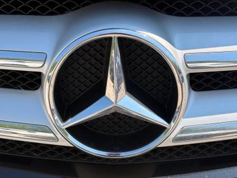 Mercedes-Benz GLA 2.1 GLA220d AMG Line (Premium Plus) 7G-DCT 4MATIC Euro 6 (s/s) 5