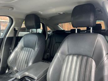Jaguar XF 2.0d Portfolio Auto Euro 6 (s/s) 4dr