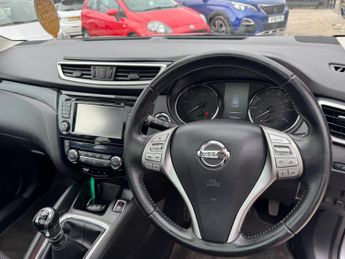 Nissan Qashqai 1.5 dCi Acenta Premium 2WD Euro 5 (s/s) 5dr