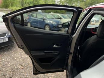 Vauxhall Mokka Electric 50kWh SRi Premium Auto 5dr