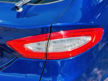 Ford Mondeo 2.0 TDCi Titanium Powershift Euro 6 (s/s) 5dr