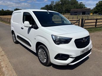Vauxhall Combo 1.5 Turbo D 2000 Sportive L1 H1 Euro 6 4dr