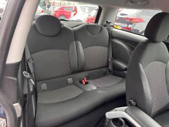 MINI Hatch 1.6 Cooper Euro 5 3dr