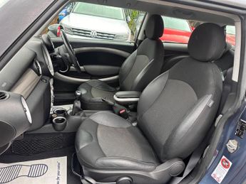 MINI Hatch 1.6 Cooper Euro 5 3dr