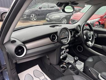 MINI Hatch 1.6 Cooper Euro 5 3dr