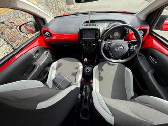 Toyota AYGO 1.0 VVT-i x-style Hatchback 5dr Petrol x-shift Euro 6 (68 ps)