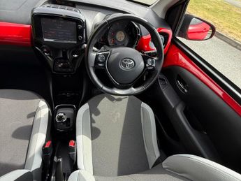 Toyota AYGO 1.0 VVT-i x-style Hatchback 5dr Petrol x-shift Euro 6 (68 ps)