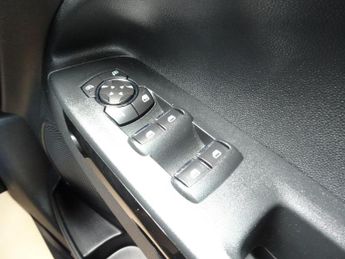 Ford EcoSport 1.0T EcoBoost ST-Line Auto Euro 6 (s/s) 5dr