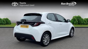 Toyota Yaris 1.5 VVT-h Icon E-CVT Euro 6 (s/s) 5dr