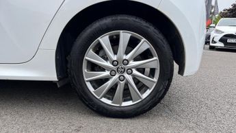 Toyota Yaris 1.5 VVT-h Icon E-CVT Euro 6 (s/s) 5dr