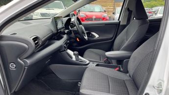 Toyota Yaris 1.5 VVT-h Icon E-CVT Euro 6 (s/s) 5dr