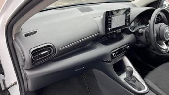 Toyota Yaris 1.5 VVT-h Icon E-CVT Euro 6 (s/s) 5dr