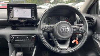Toyota Yaris 1.5 VVT-h Icon E-CVT Euro 6 (s/s) 5dr