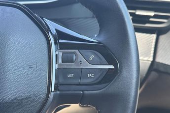 Peugeot E-2008 50kWh Allure Premium SUV 5dr Electric Auto (7kW Charger) (136 ps