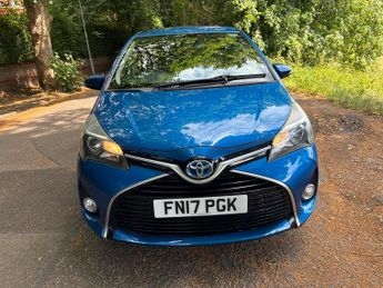 Toyota Yaris 1.5 VVT-h Icon E-CVT Euro 6 5dr (Safety Sense)