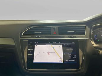 Volkswagen Tiguan Allspace 2.0 TDI R-Line Tech SUV 5dr Diesel DSG 4Motion Euro 6 (s/s) (150