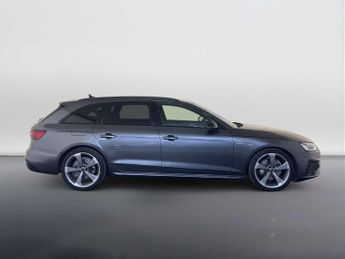 Audi A4 Avant 2.0 TFSI 40 Black Edition Estate 5dr Petrol S Tronic Euro 6 (s/s