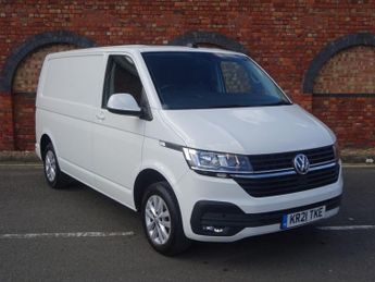 Volkswagen Transporter 2.0 TDI T28 Highline DSG FWD SWB Euro 6 (s/s) 5dr