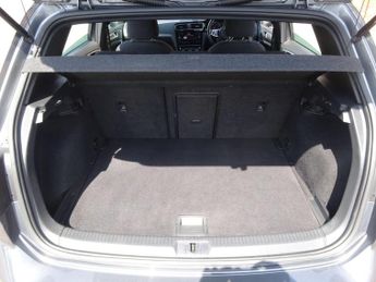 Volkswagen Golf 1.5 TSI EVO R-Line DSG Euro 6 (s/s) 5dr