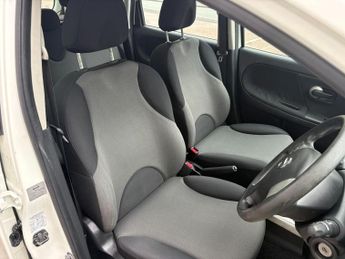Nissan Note 1.4 16V Visia Euro 4 5dr