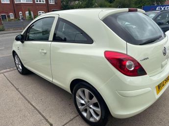 Vauxhall Corsa 1.2 16V Active Euro 5 3dr (A/C)