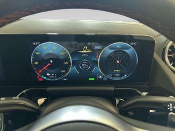 Mercedes-Benz EQA EQA 350 66.5kWh AMG Line SUV 5dr Electric Auto 4MATIC (292 ps)