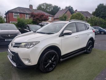 Toyota RAV4 2.2 D-CAT Invincible Auto 4WD Euro 5 5dr