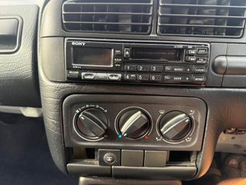 Volkswagen Golf 1.8 CL 5dr