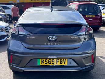 Hyundai IONIQ 38.3kWh Premium SE Auto 5dr