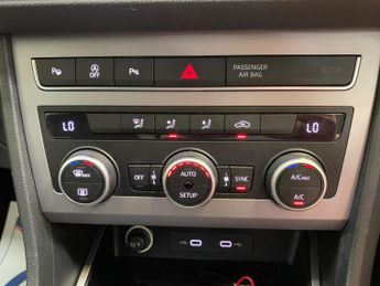 SEAT Ateca 1.5 TSI EVO FR DSG Euro 6 (s/s) 5dr