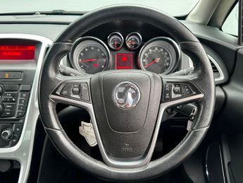 Vauxhall Astra 1.6 16v SRi Euro 5 5dr