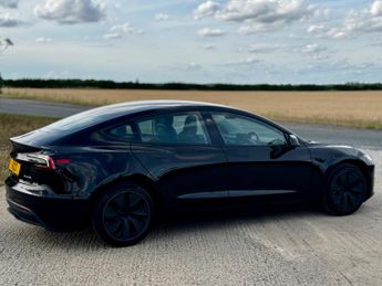 Tesla Model 3 (Dual Motor) Long Range Auto 4WDE 4dr