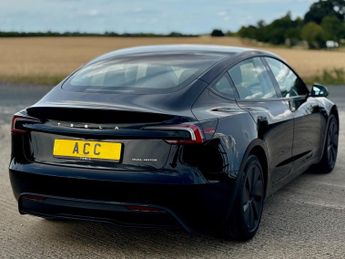 Tesla Model 3 (Dual Motor) Long Range Auto 4WDE 4dr