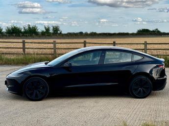Tesla Model 3 (Dual Motor) Long Range Auto 4WDE 4dr