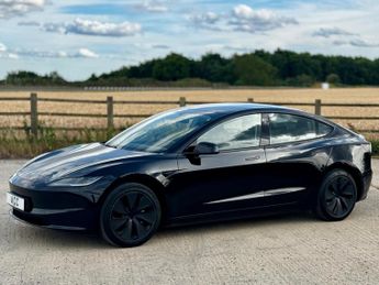 Tesla Model 3 (Dual Motor) Long Range Auto 4WDE 4dr