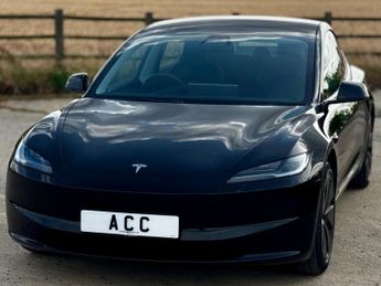 Tesla Model 3 (Dual Motor) Long Range Auto 4WDE 4dr