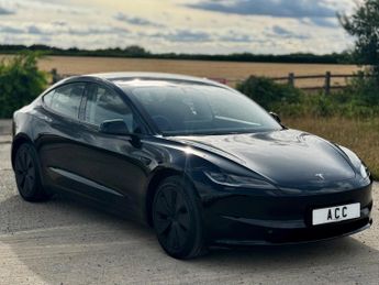 Tesla Model 3 (Dual Motor) Long Range Auto 4WDE 4dr