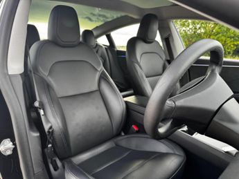 Tesla Model 3 (Dual Motor) Long Range Auto 4WDE 4dr