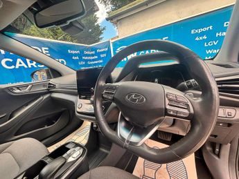 Hyundai IONIQ 38.3kWh Premium Auto 5dr