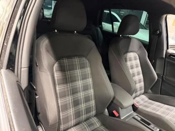 Volkswagen Golf 2.0 TDI BlueMotion Tech GTD DSG Euro 6 (s/s) 5dr