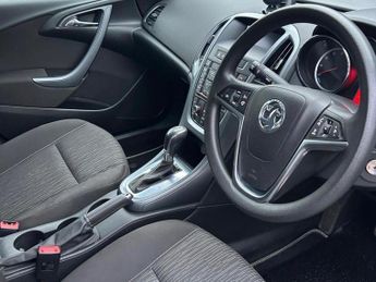 Vauxhall Astra 1.6 16v Exclusiv Auto Euro 5 5dr