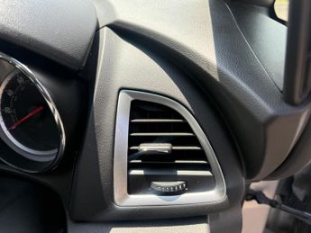 Vauxhall Astra 1.6 16v Exclusiv Auto Euro 5 5dr