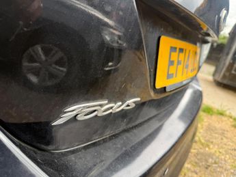 Ford Focus 1.6 Zetec Navigator Powershift Euro 5 5dr