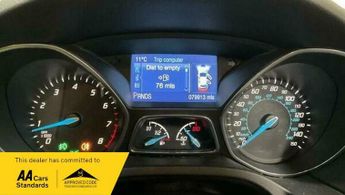 Ford Focus 1.6 Zetec Navigator Powershift Euro 5 5dr