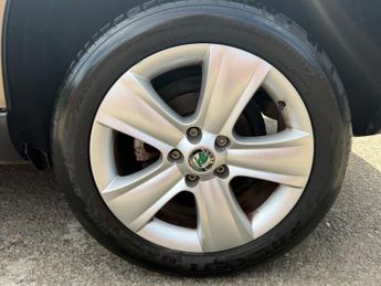 Skoda Yeti 1.2 TSI SE DSG Euro 5 5dr